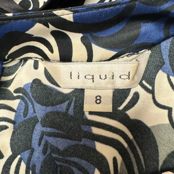 Liquido Silk USA Blue & White Rose Design Effortless Glamour Blouse size 8 - Picture 8 of 9